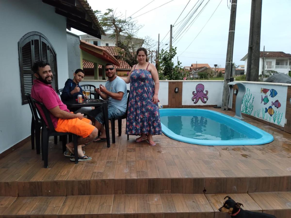 Hostel Pousada Prainha Сао Франсиско до Сул Екстериор снимка