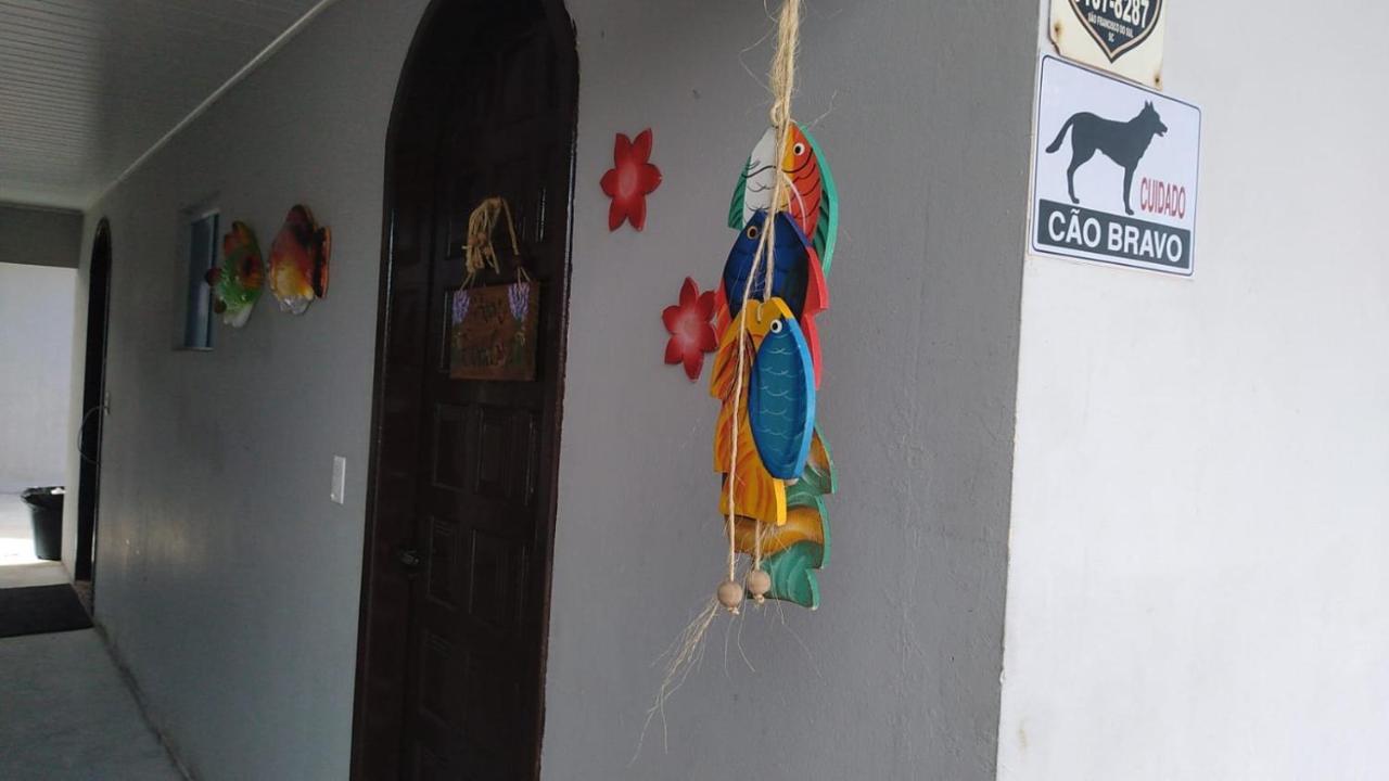 Hostel Pousada Prainha Сао Франсиско до Сул Екстериор снимка
